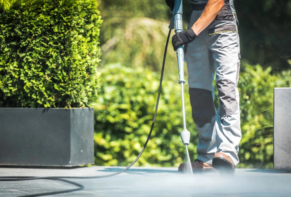 DIY Pressure Washing - Beloit, WI